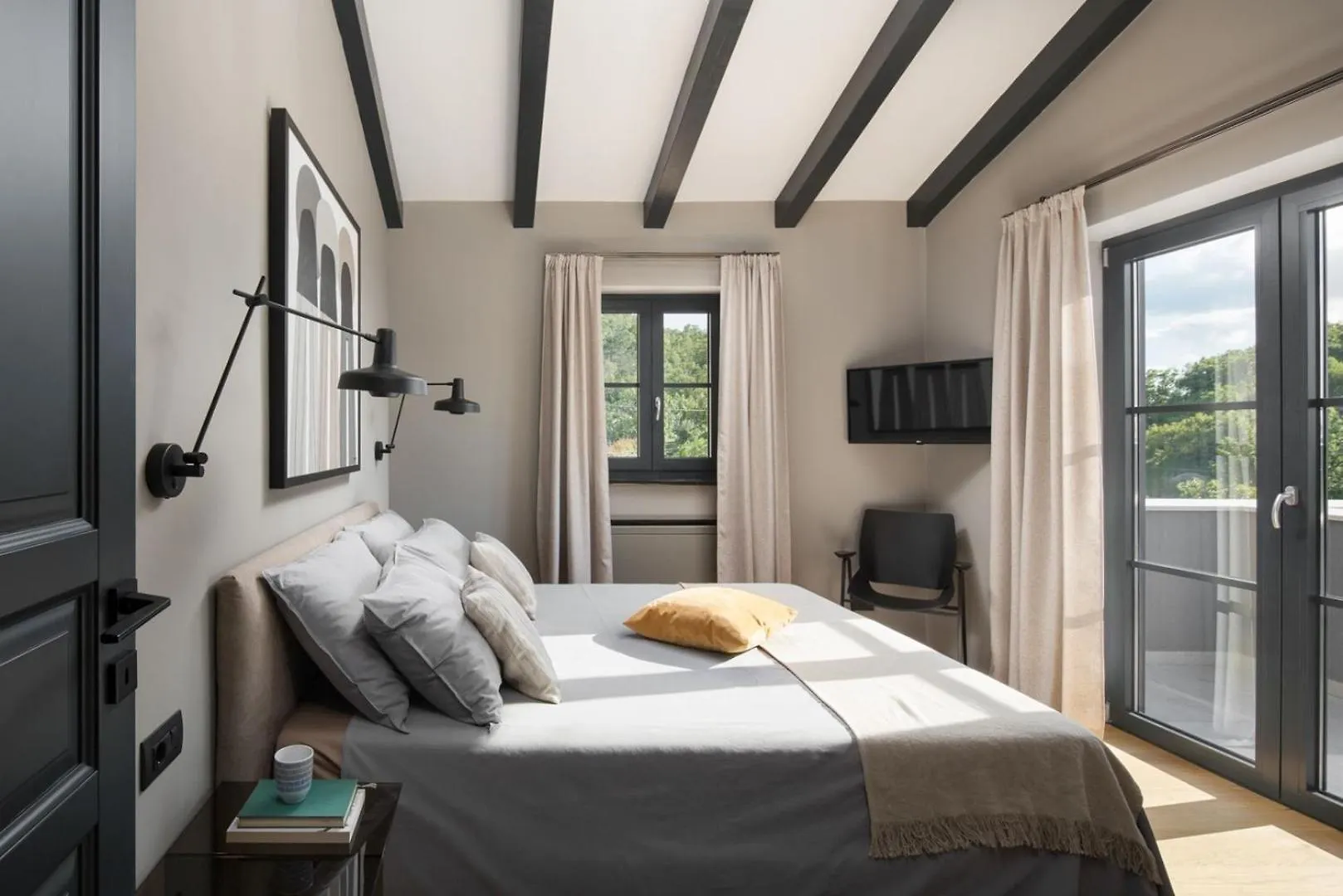 Villa Vizzani لابين